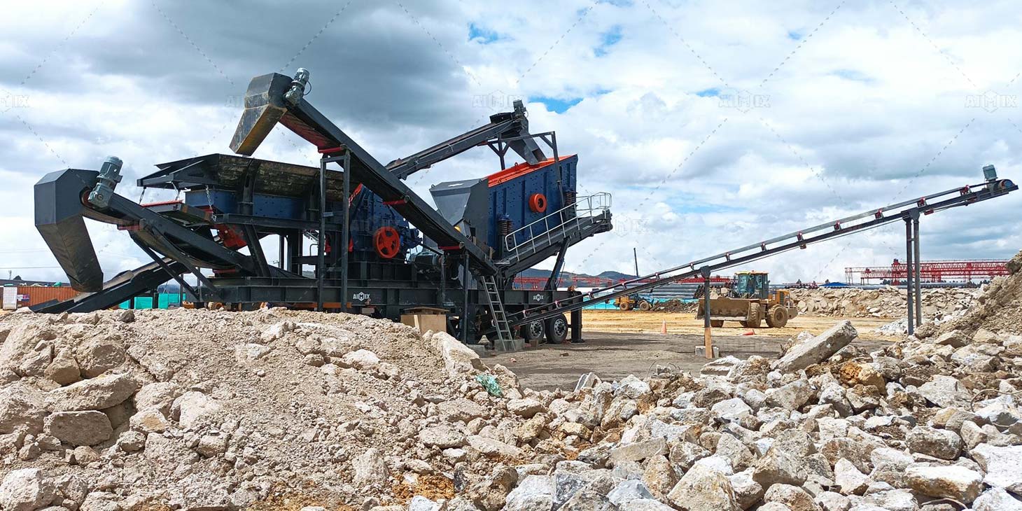 150tph Wheeled Concrete Crushing Machine Used for Construction Waste Recycling
