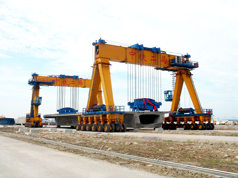 Straddle Crane for Lifting Ultra-Long Concrete Beams